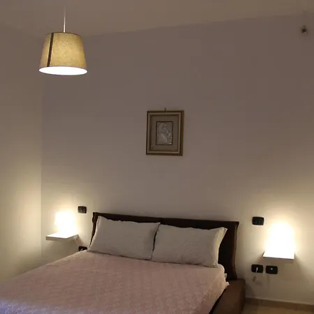 Michealhouse לינה וארוחת בוקר *